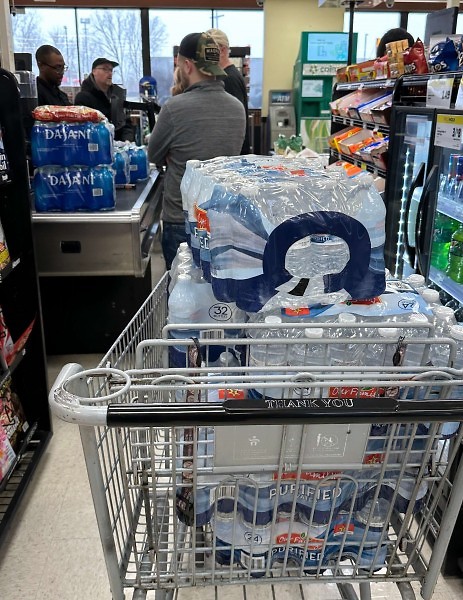 Grand Rapidians stock up on bottled water after Water Boil Notice was sent out
