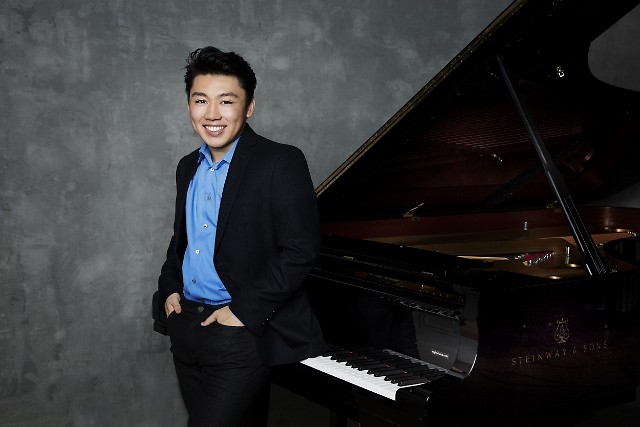 Pianist George Li, Medalist at the 2015 International Tchaikovsky Competition, joins the Grand Rapids Symphony on March 15-16.