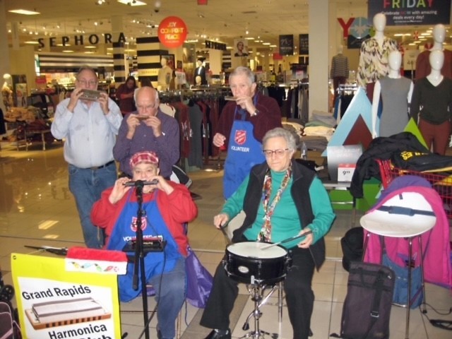 The Grand Rapids Harmonica Club volunteered and played at Woodland Mall last week. 