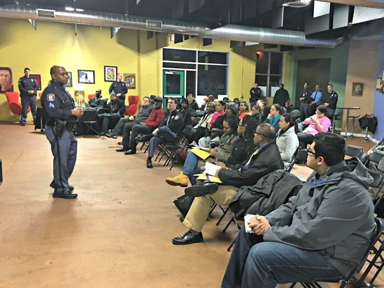Grand Rapids community meeting with the GRPD